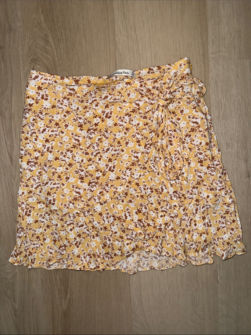Abercrombie & Fitch Yellow Floral Mini Skirt